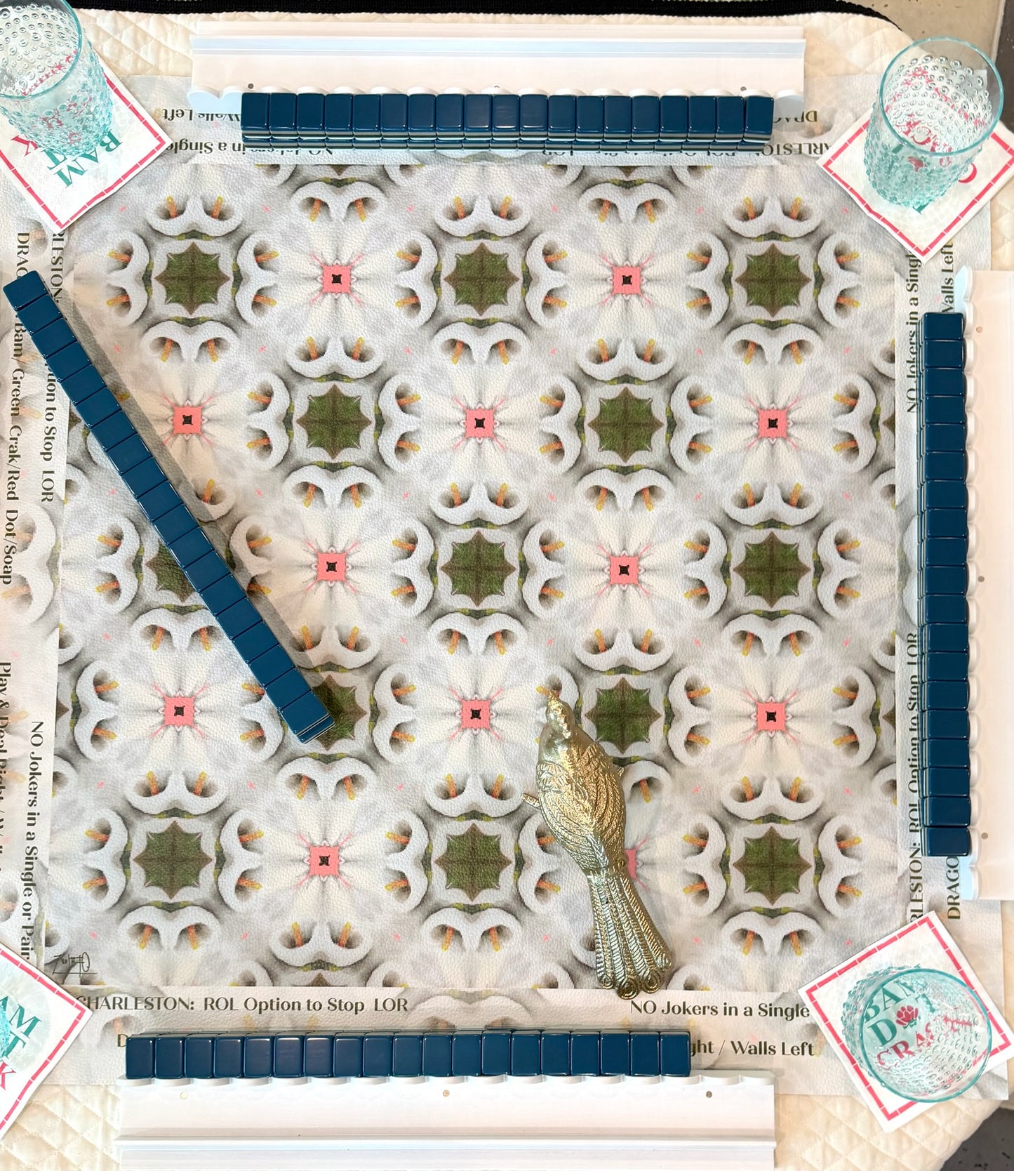 White Pattern no. 10 Artist Collab Leatherette Mahjong Mat
