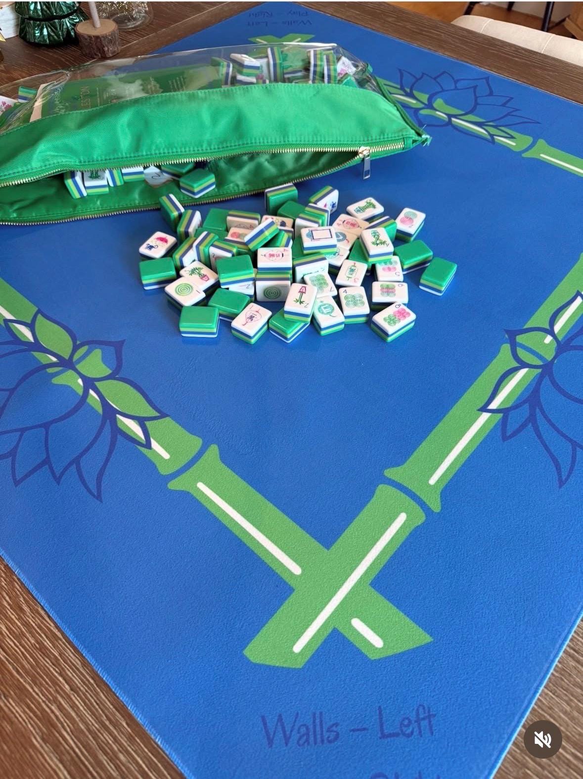Blooming Lotus Mahjong Mat: Mahj Game Tabletop