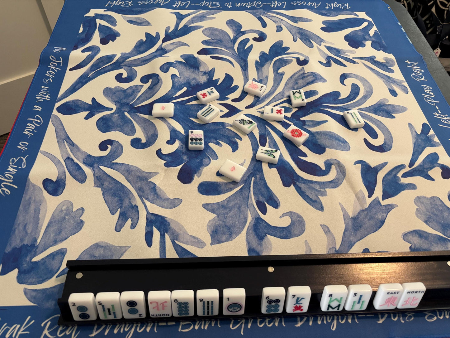Deep Blue Floral Mahjong Mat with instructions: Mahj Game Tabletop (31.5-inch)