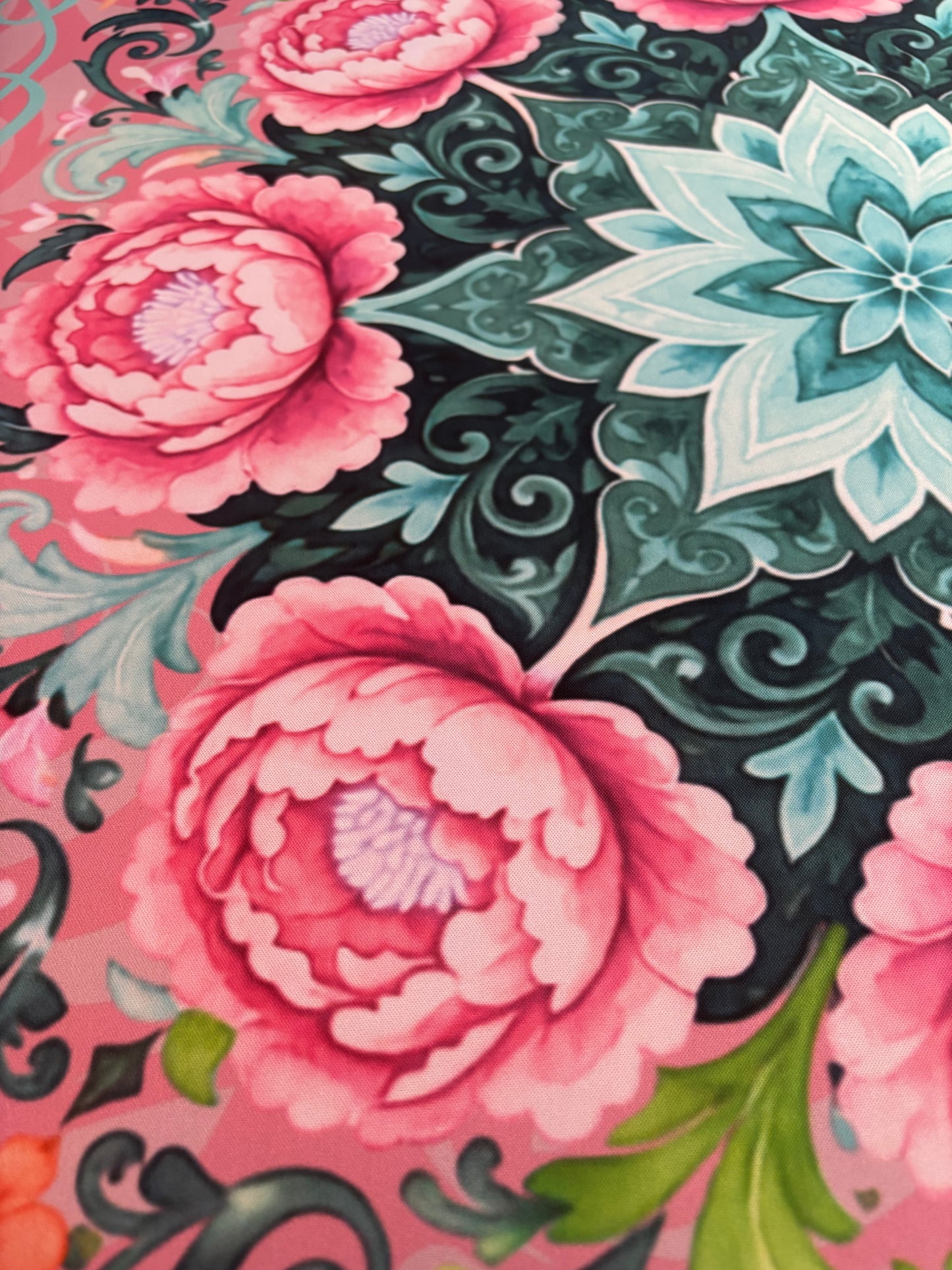 Mandala Peonies Burst Neoprene Mahjong Mat