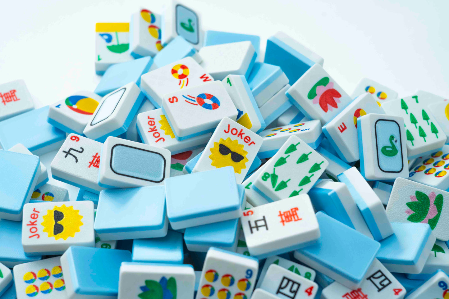 Travel Mahjong Tiles - Pool