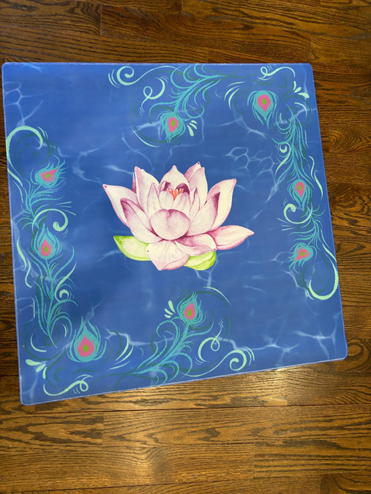 Plum Lotus Mahjong Mat: Mahj Game Tabletop (31.5-inch)