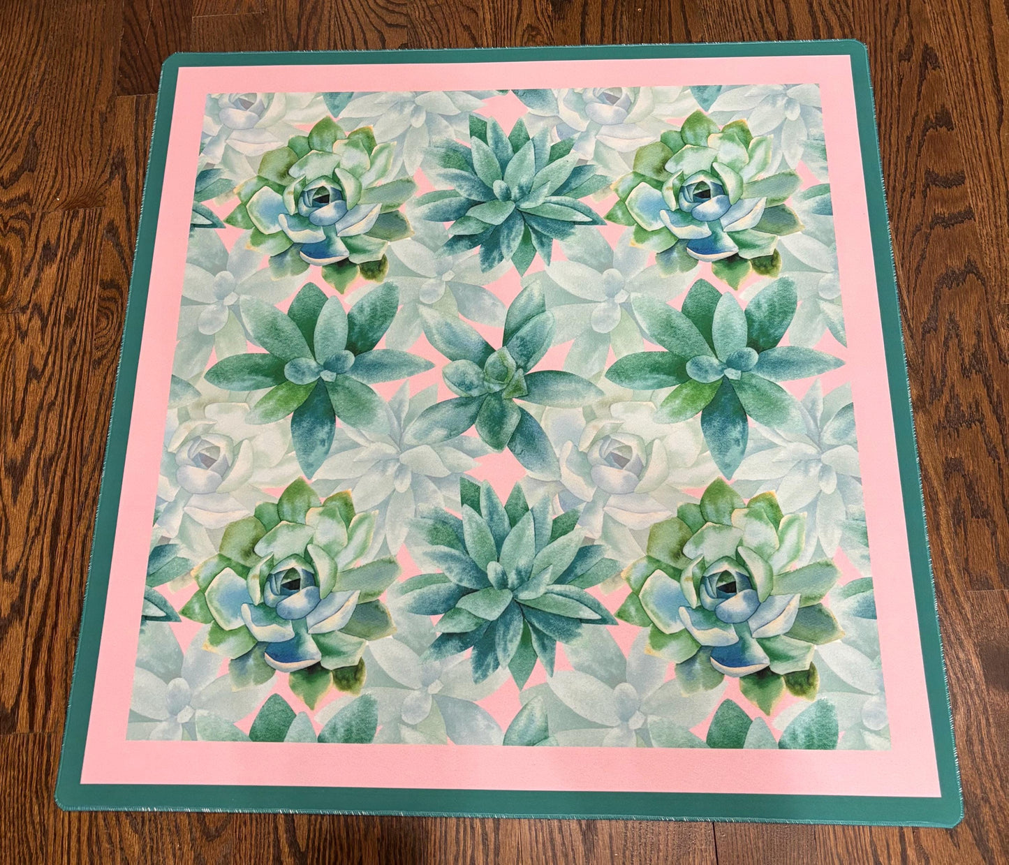 Emerald Pink Floral Mahjong Mat: Mahj Game Tabletop