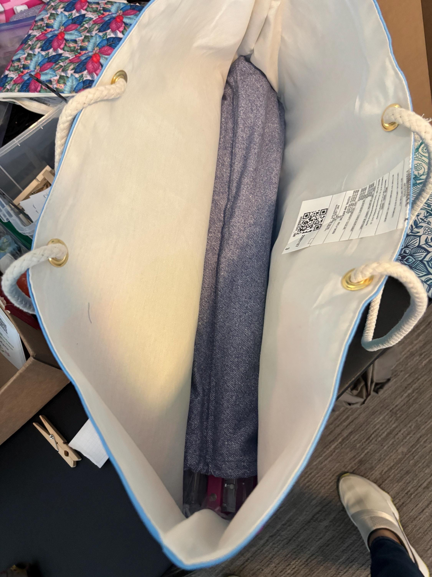 Stylish Mahjong Tile Tote Bag - The Perfect Travel Companion for Mahj Night, Weekend Getaways, Mah Jong Inspired